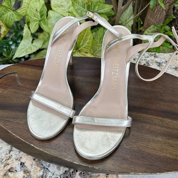 Stuart Weitzman Barelynude 100 sandals light gold size 8 women